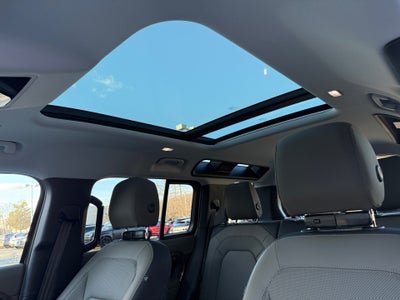 2025 Land Rover Defender 110 P400 S