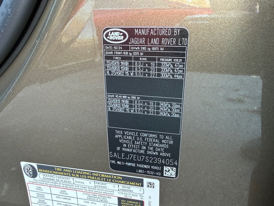 2025 Land Rover Defender 110 P400 S