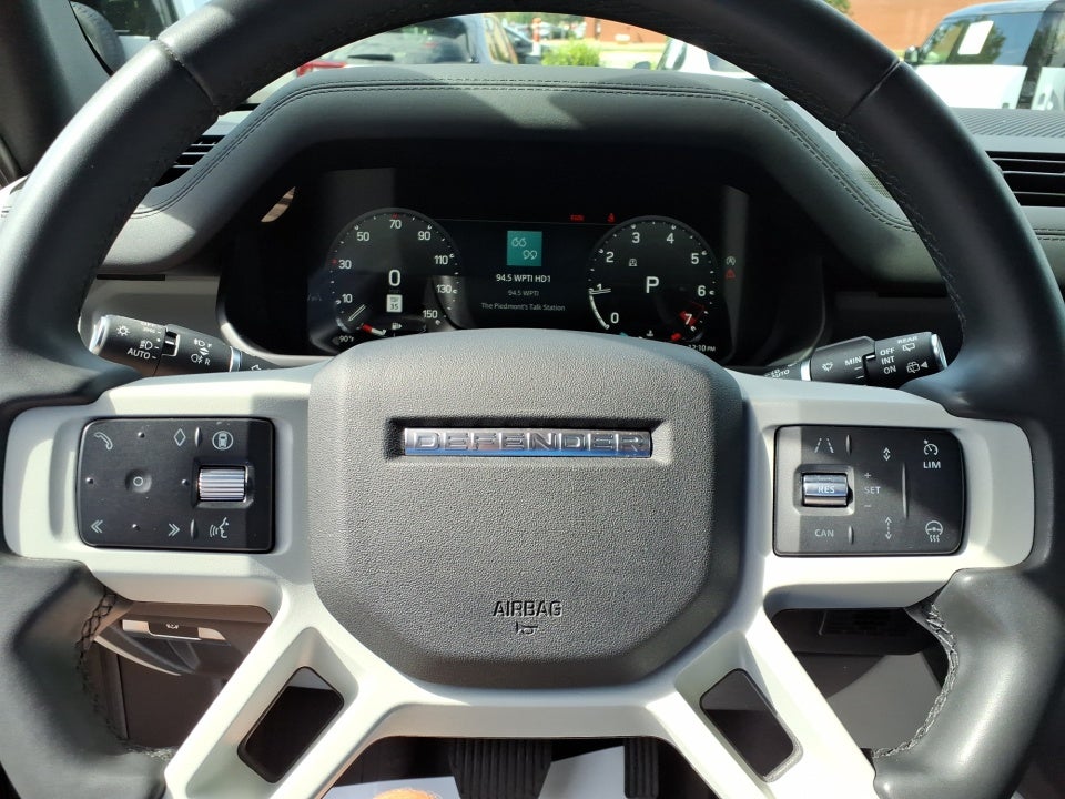 2024 Land Rover Defender 110 P400 S