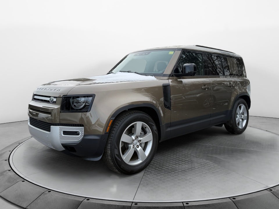 2025 Land Rover Defender 110 P300