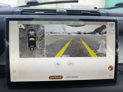 2025 Land Rover Defender 110 P300