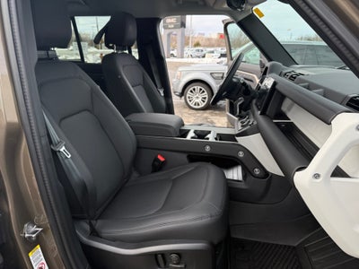 2025 Land Rover Defender 110 P300