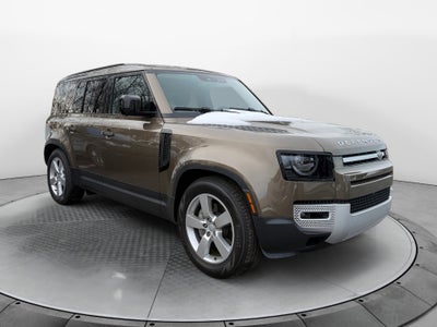 2025 Land Rover Defender 110 P300