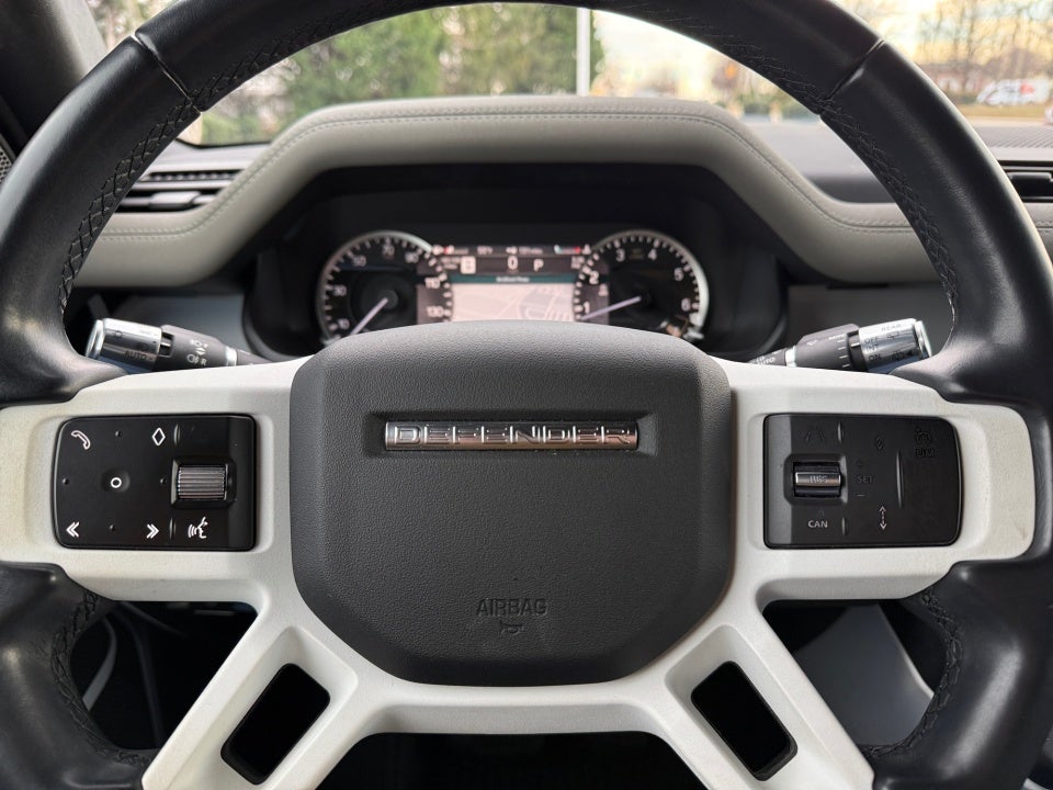 2022 Land Rover Defender 110 S