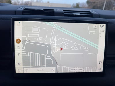 2025 Land Rover Defender 130 P400 Outbound