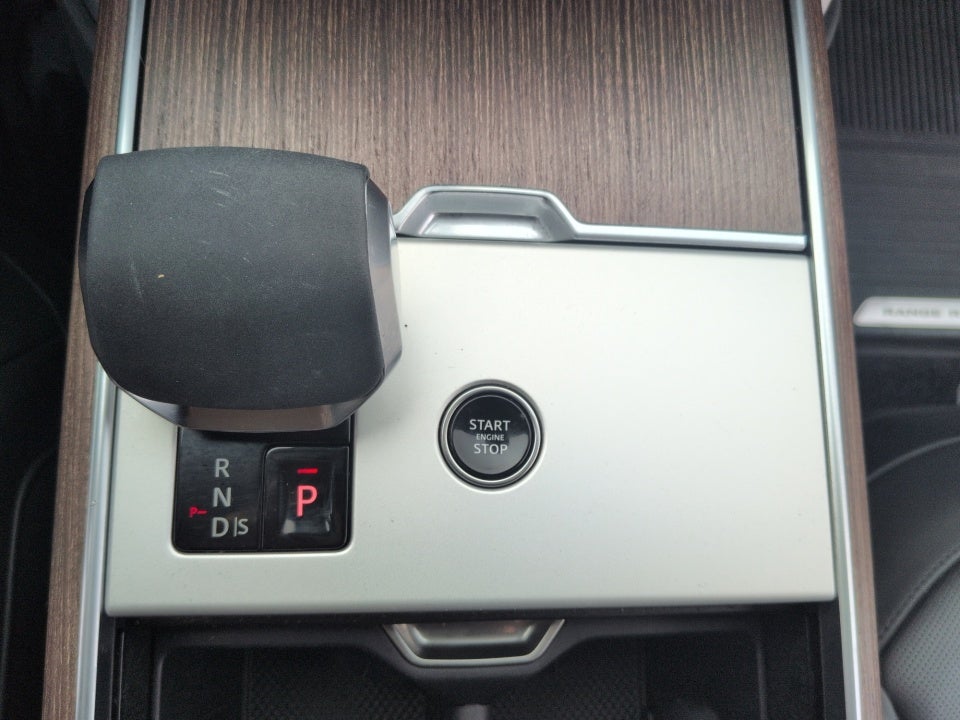 2024 Land Rover Range Rover P400 SE
