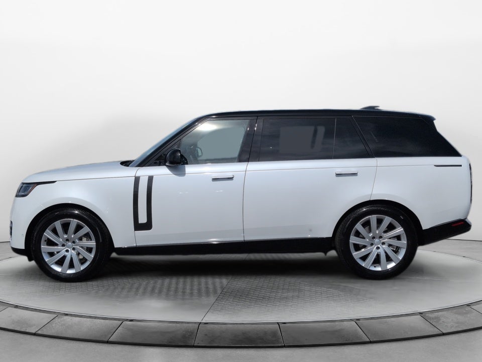 2025 Land Rover Range Rover P400 SE 7 Seat