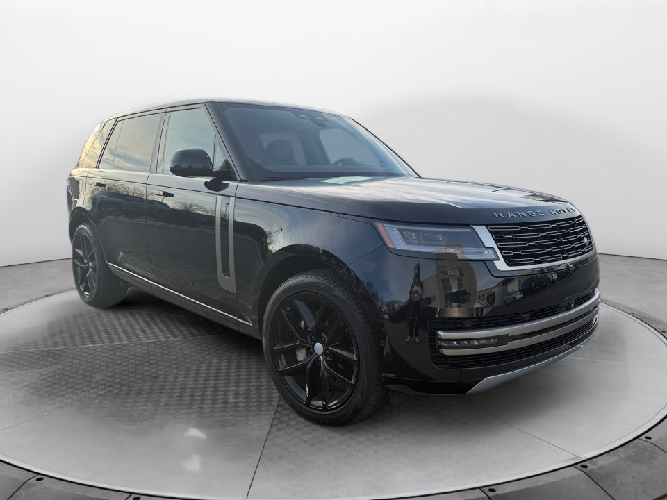 2025 Land Rover Range Rover P400 SE 7 Seat