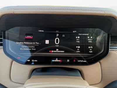 2024 Land Rover Range Rover P615 SV