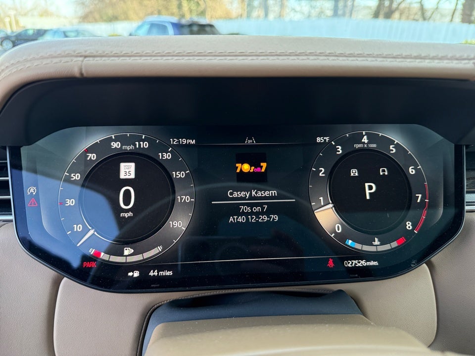 2024 Land Rover Range Rover P615 SV