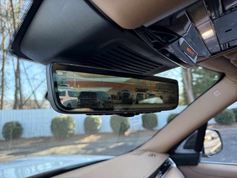 2024 Land Rover Range Rover P615 SV