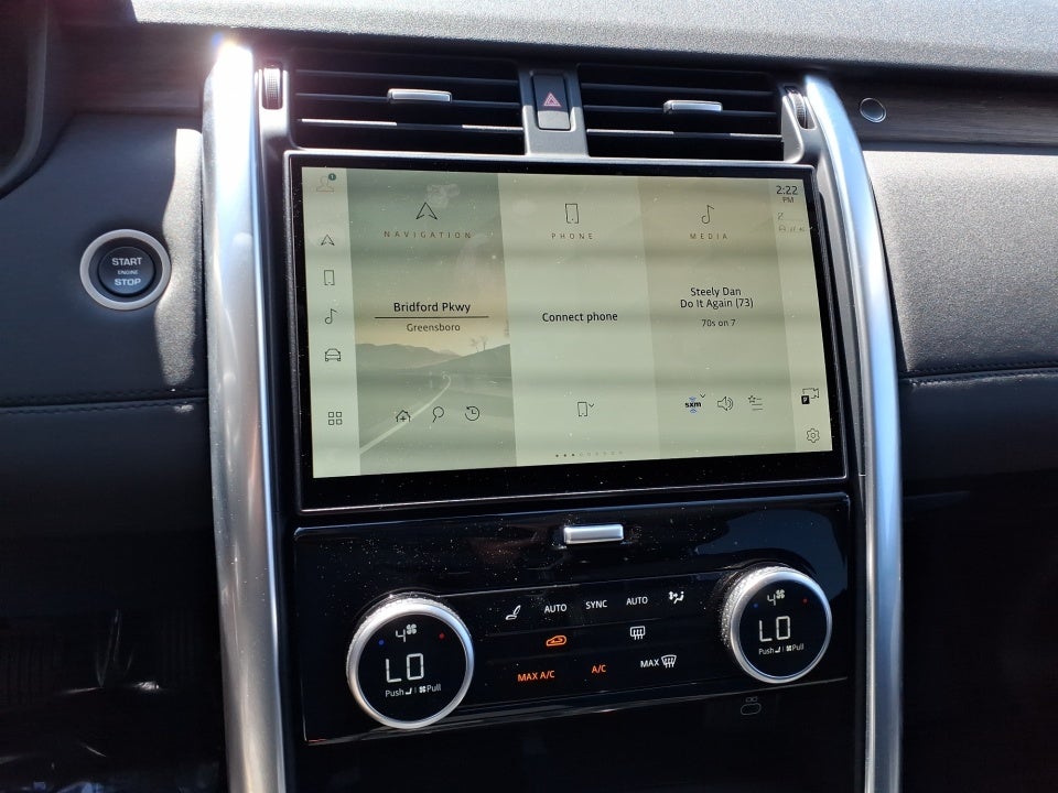 2024 Land Rover Discovery P300 S