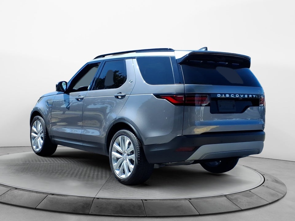 2024 Land Rover Discovery P300 S