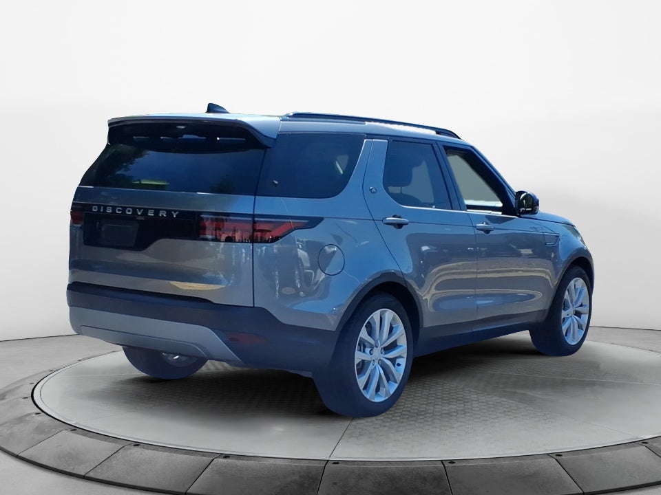 2024 Land Rover Discovery P300 S