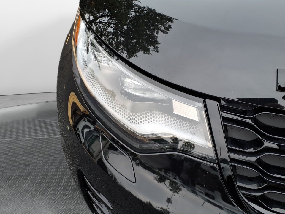 2024 Land Rover Discovery P300 Dynamic SE