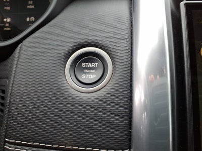 2024 Land Rover Discovery P300 Dynamic SE