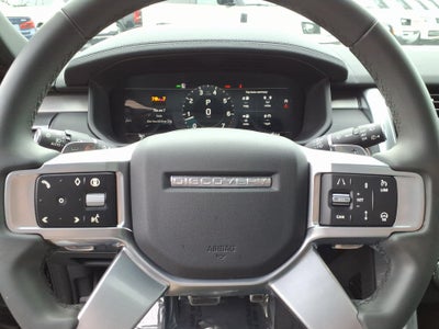 2024 Land Rover Discovery P300 Dynamic SE