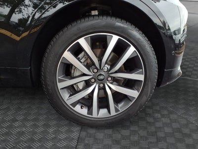 2024 Land Rover Discovery P300 Dynamic SE