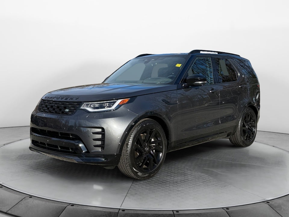 2024 Land Rover Discovery P300 Dynamic SE