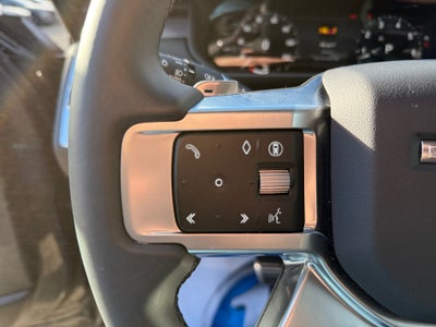 2024 Land Rover Discovery P300 Dynamic SE