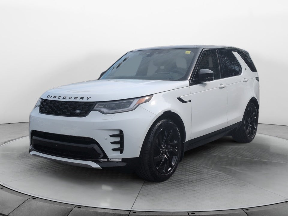 2025 Land Rover Discovery P300 Dynamic SE