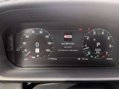 2025 Land Rover Discovery P300 Dynamic SE