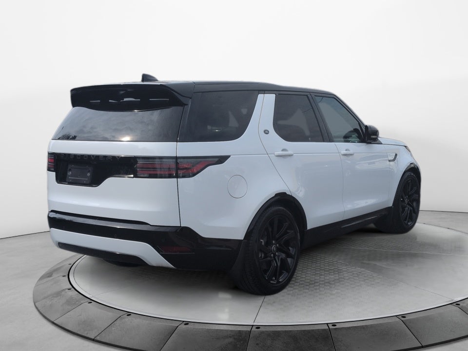 2025 Land Rover Discovery P300 Dynamic SE