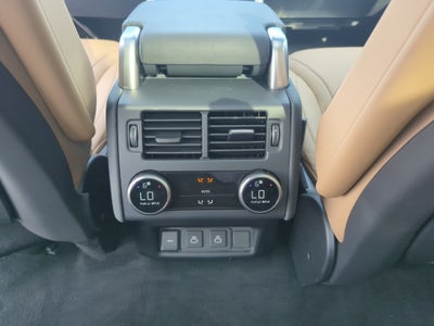 2024 Land Rover Discovery P360 Dynamic SE