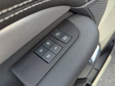 2024 Land Rover Discovery P360 Dynamic SE