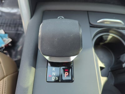 2024 Land Rover Discovery P360 Dynamic SE