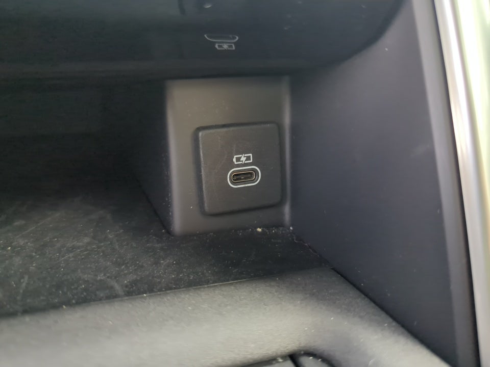 2024 Land Rover Discovery P360 Dynamic SE