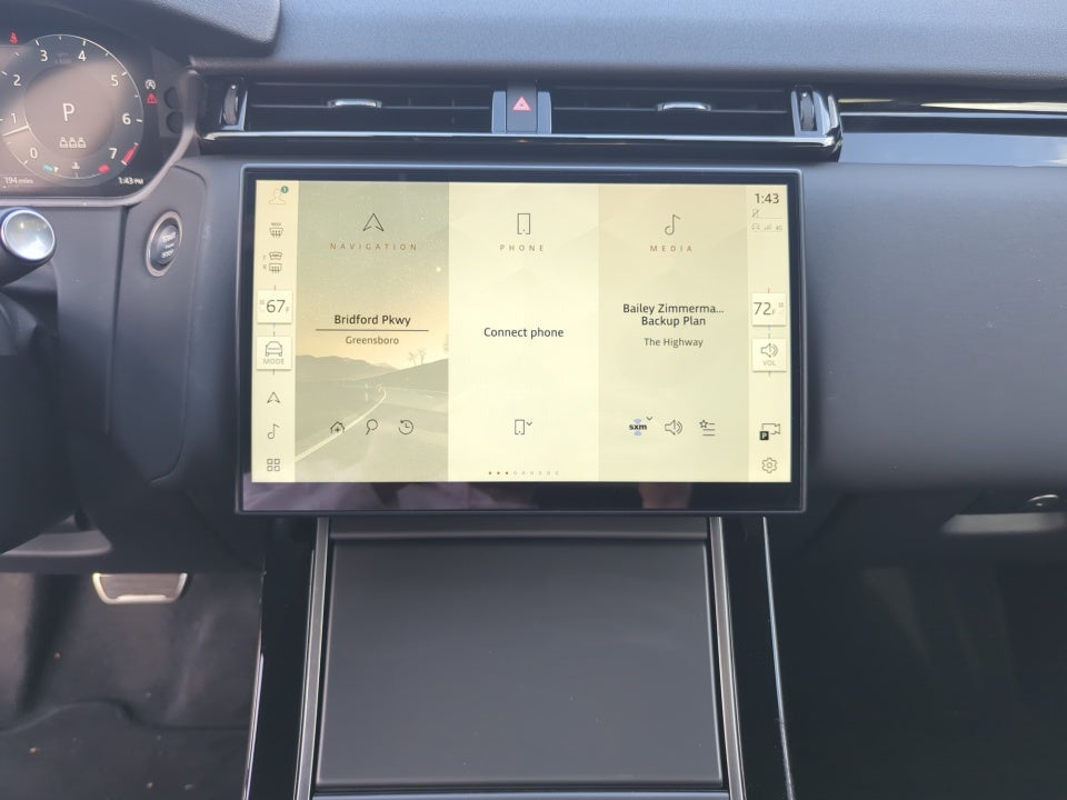 2025 Land Rover Range Rover Velar P250 Dynamic SE