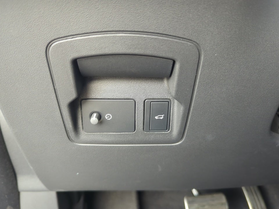 2025 Land Rover Range Rover Velar P250 Dynamic SE