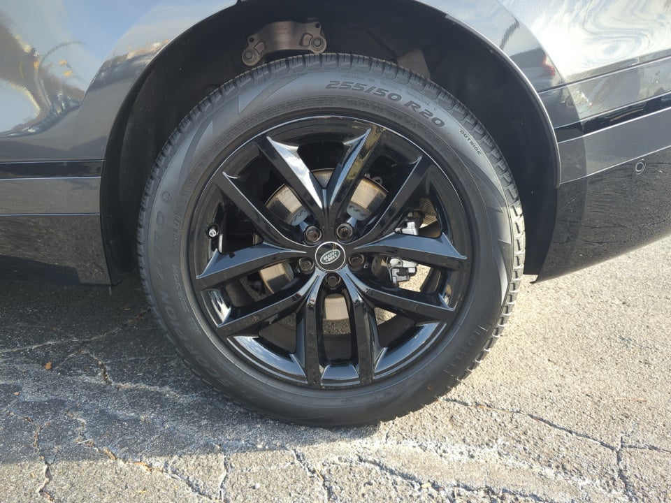 2025 Land Rover Range Rover Velar P250 Dynamic SE