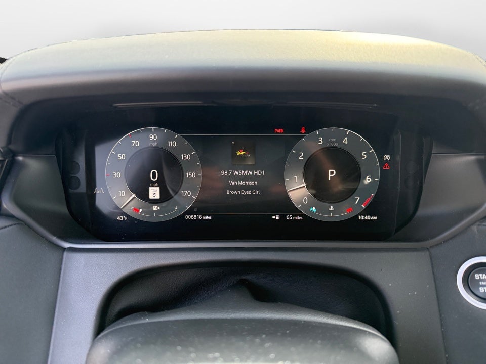 2026 Land Rover Range Rover Velar P250 Dynamic SE