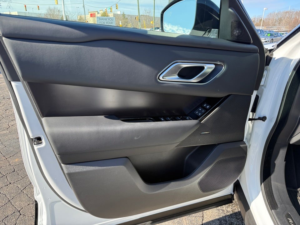 2026 Land Rover Range Rover Velar P250 Dynamic SE