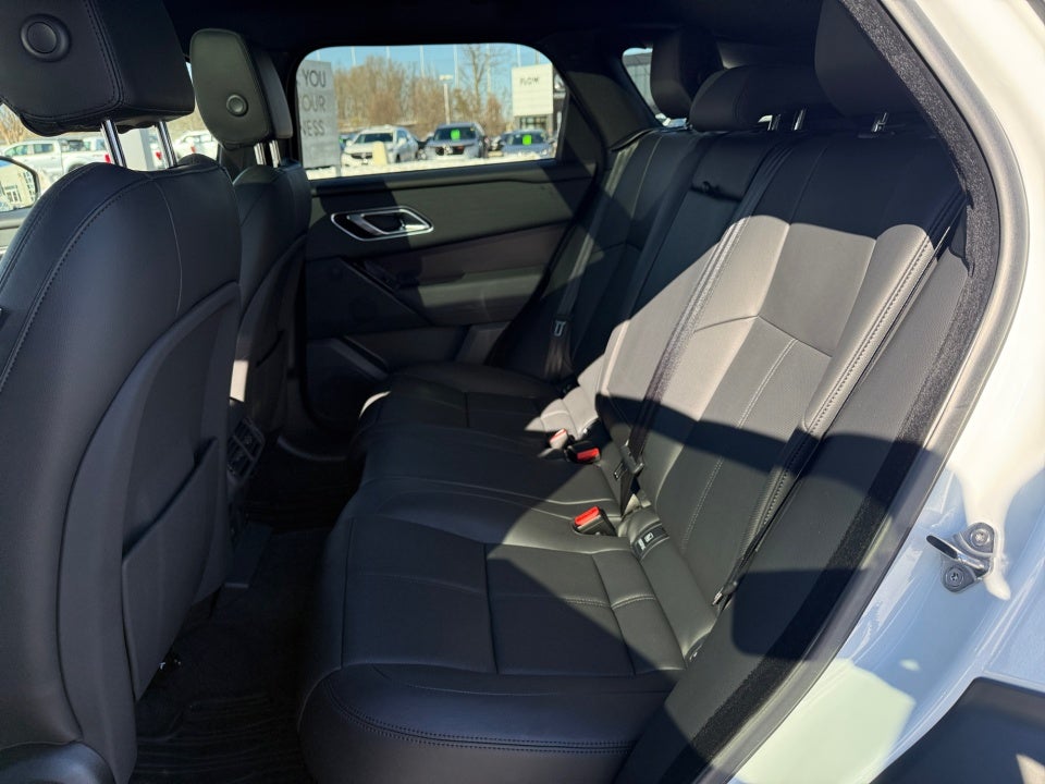 2026 Land Rover Range Rover Velar P250 Dynamic SE