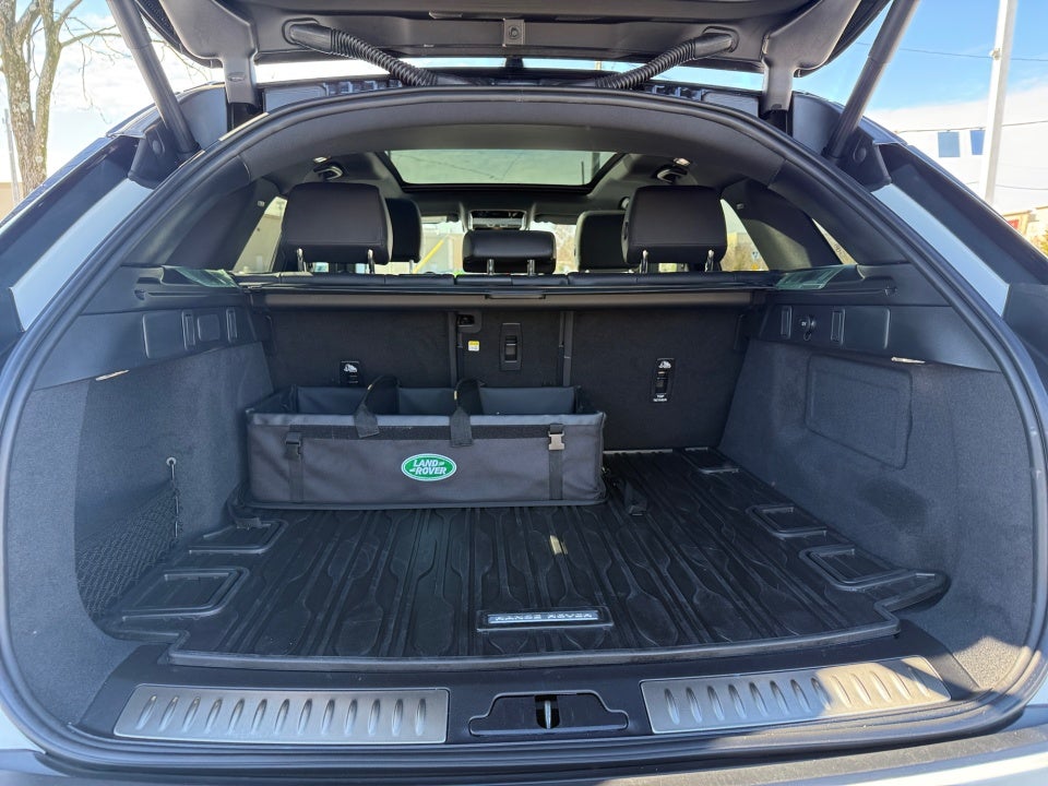 2026 Land Rover Range Rover Velar P250 Dynamic SE