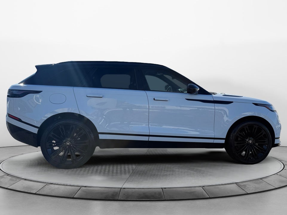 2026 Land Rover Range Rover Velar P250 Dynamic SE