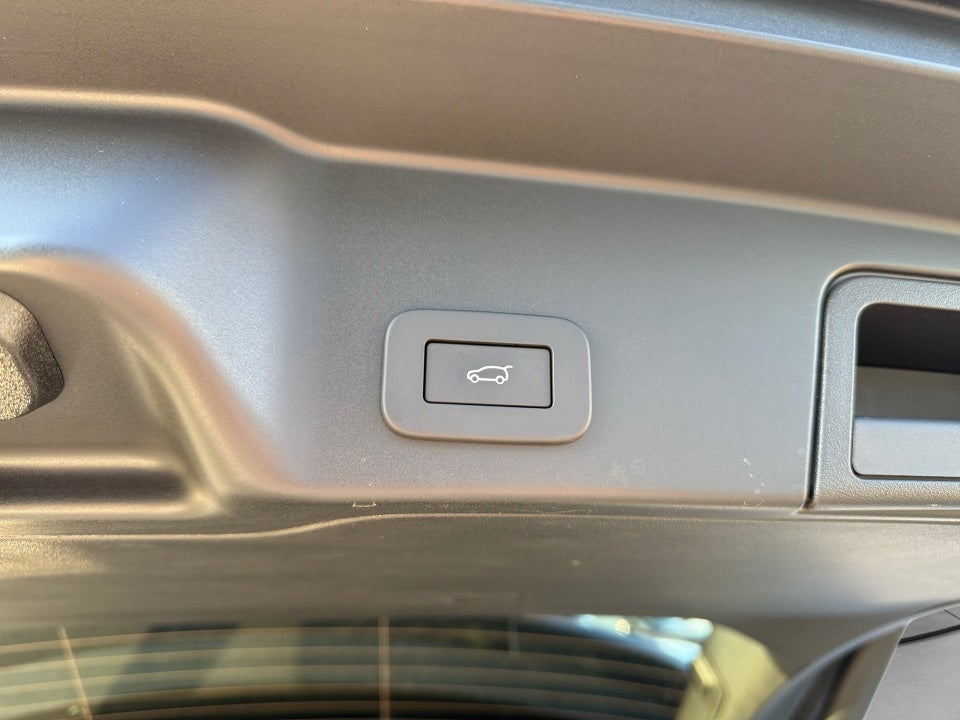 2026 Land Rover Range Rover Evoque Dynamic SE