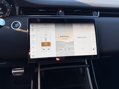 2026 Land Rover Range Rover Evoque Dynamic SE