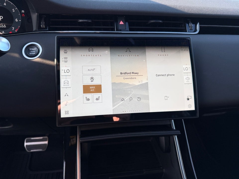 2026 Land Rover Range Rover Evoque Dynamic SE