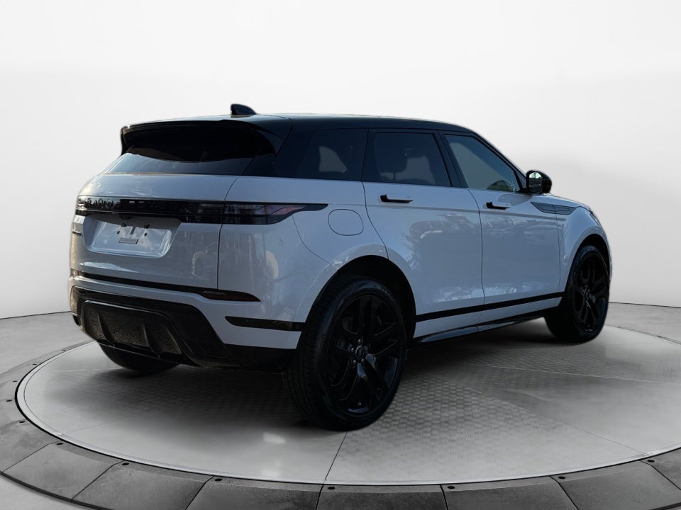 2026 Land Rover Range Rover Evoque Dynamic SE