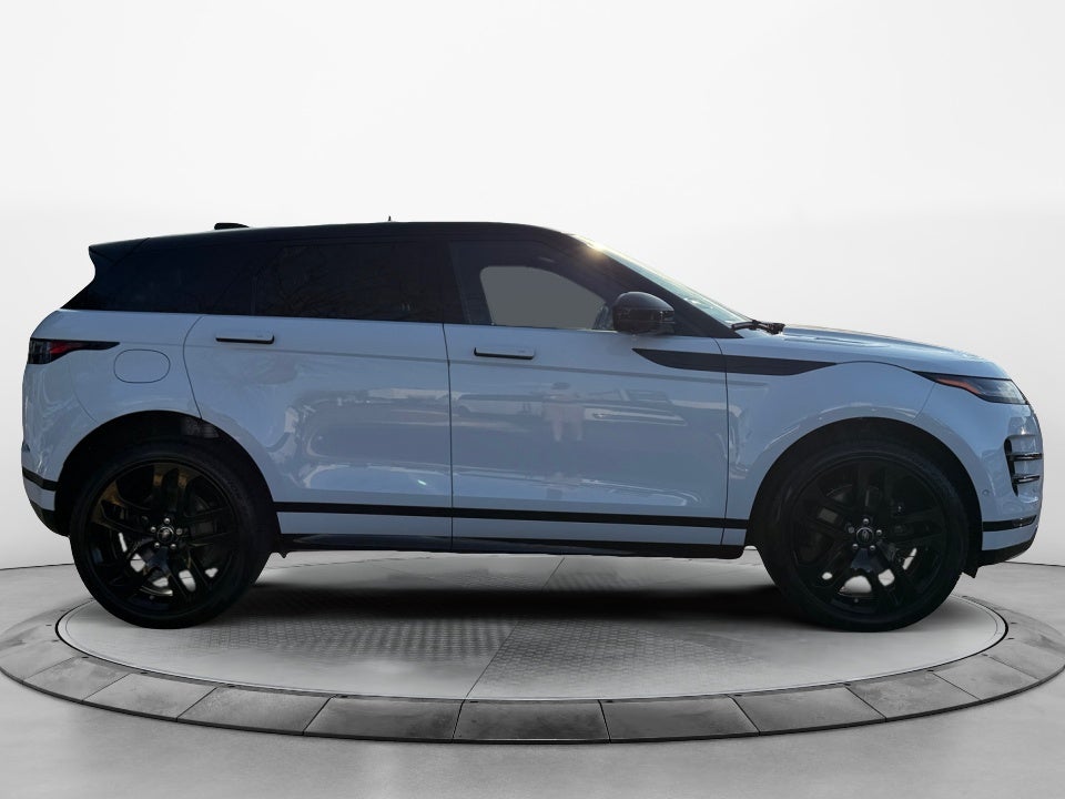2026 Land Rover Range Rover Evoque Dynamic SE