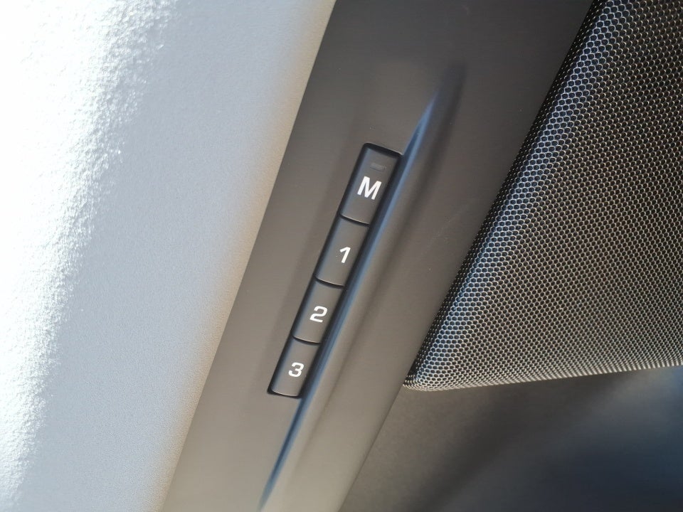 2026 Land Rover Range Rover Evoque Dynamic SE