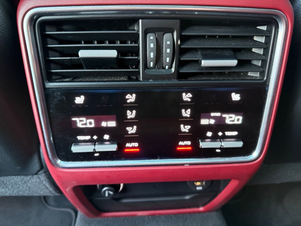 2019 Porsche Cayenne E-Hybrid E-Hybrid