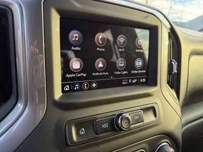 2022 Chevrolet Silverado 1500 4WD Crew Cab Short Bed Custom