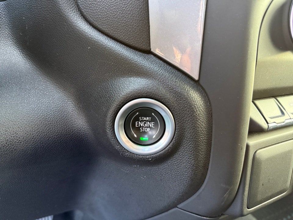 2022 Chevrolet Silverado 1500 4WD Crew Cab Short Bed Custom