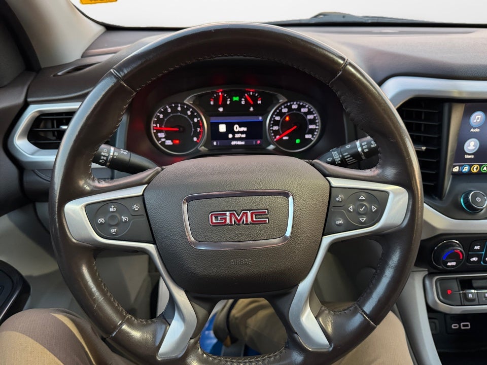 2022 GMC Acadia FWD SLT