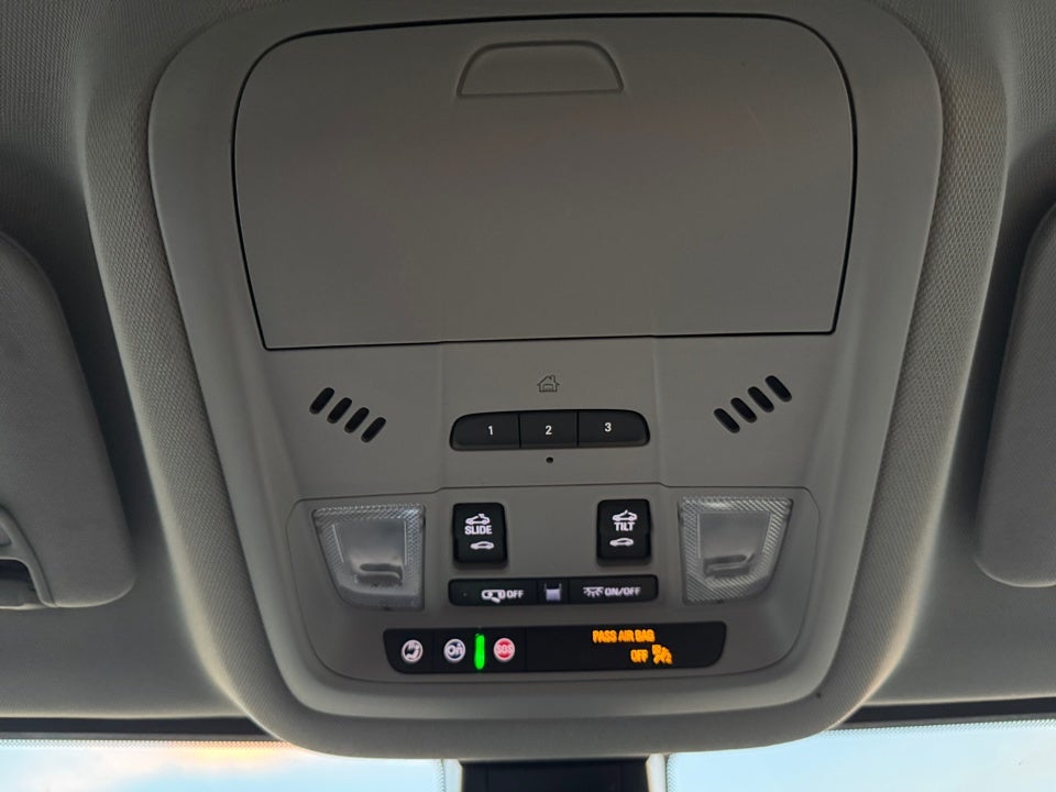 2022 GMC Acadia FWD SLT